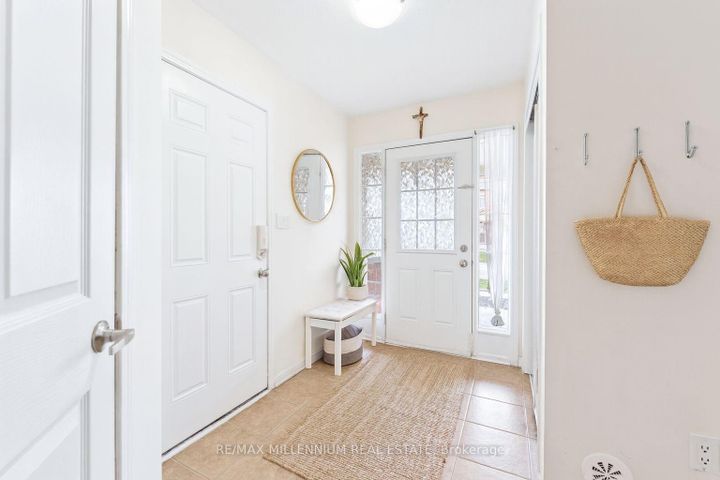 Photo 4 at 53 Colonel Frank Ching Crescent N, Fletcher's West, Brampton