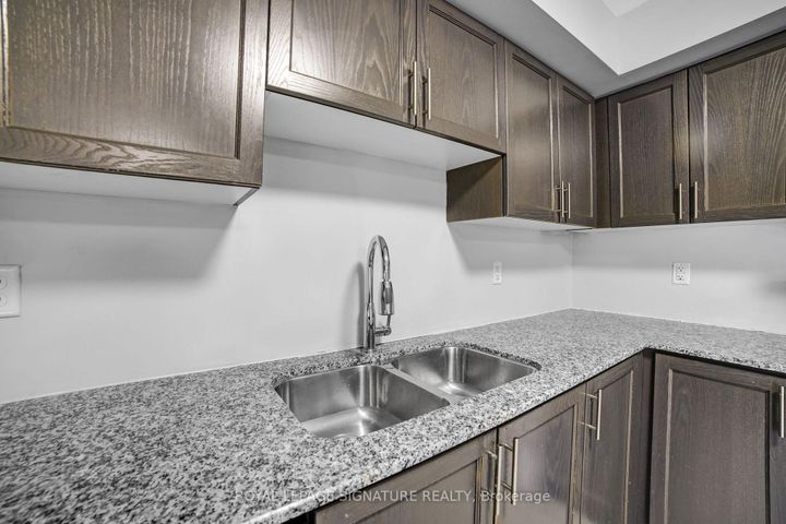 Photo 9 at 19 - 2492 Post Road, RO River Oaks, Oakville