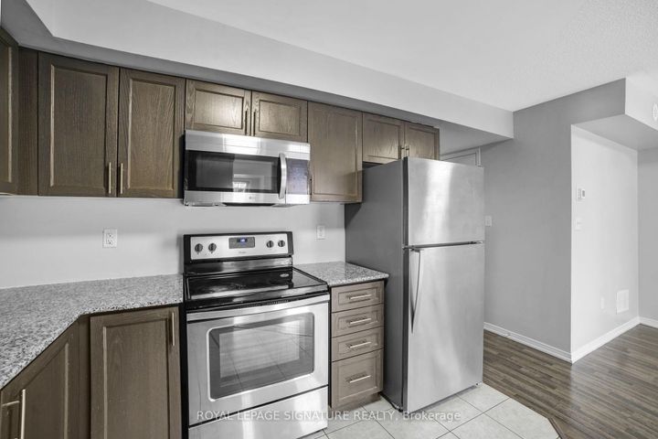 Photo 10 at 19 - 2492 Post Road, RO River Oaks, Oakville