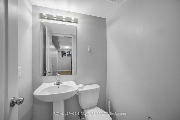 Photo 13 at 19 - 2492 Post Road, RO River Oaks, Oakville