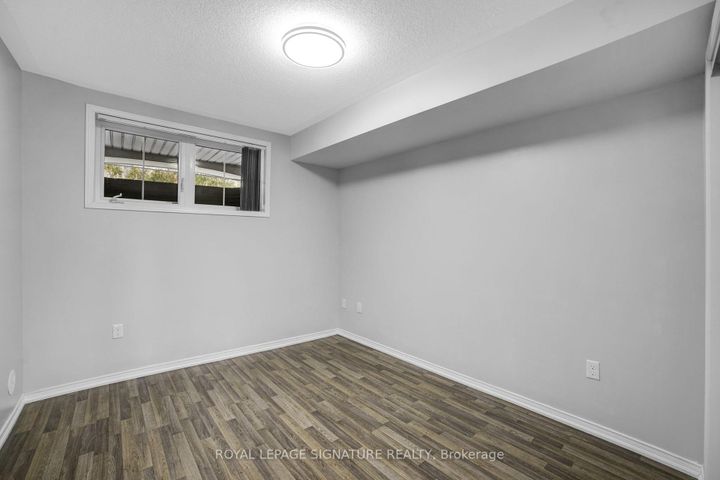 Photo 14 at 19 - 2492 Post Road, RO River Oaks, Oakville