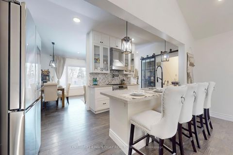 Photo 5 at 618 Sunset Boulevard, Newcastle, Clarington