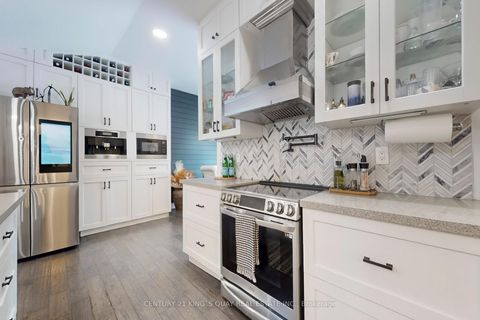 Photo 6 at 618 Sunset Boulevard, Newcastle, Clarington