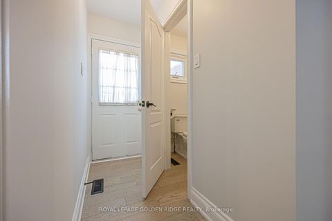 Photo 12 at 18 Deerpath Road, Donalda, Toronto