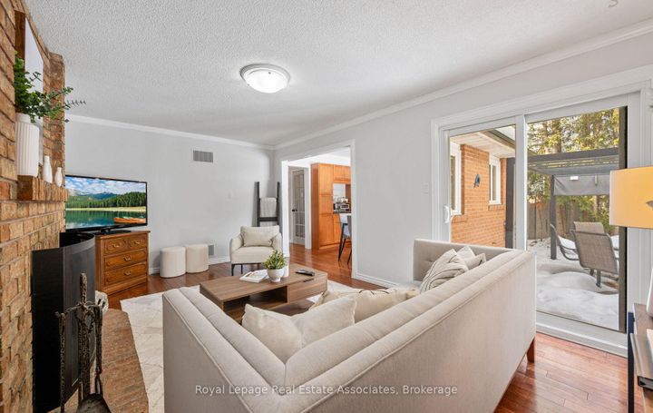 Photo 21 at 5 Vantage Circle, Streetsville, Mississauga