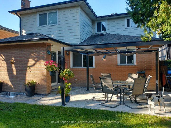 Photo 47 at 5 Vantage Circle, Streetsville, Mississauga