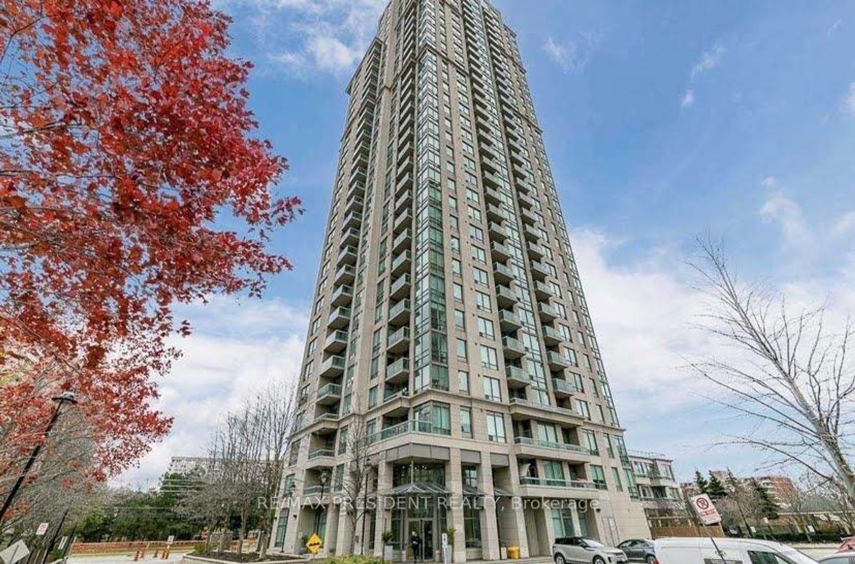 801 - 3504 Hurontario Street, Fairview, Mississauga 