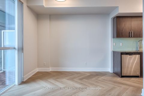 Photo 6 at 2009 - 352 Front Street W, Waterfront Communities C1, Toronto