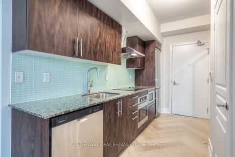 Photo 7 at 2009 - 352 Front Street W, Waterfront Communities C1, Toronto