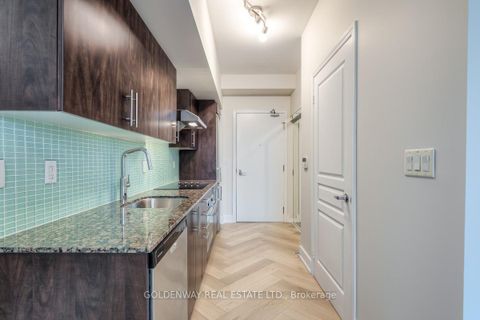 Photo 8 at 2009 - 352 Front Street W, Waterfront Communities C1, Toronto