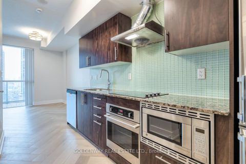 Photo 9 at 2009 - 352 Front Street W, Waterfront Communities C1, Toronto