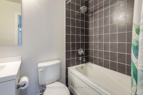 Photo 16 at 2009 - 352 Front Street W, Waterfront Communities C1, Toronto