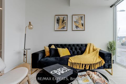 Photo 2 at Th05 - 9 Buttermill Avenue W, Vaughan Corporate Centre, Vaughan