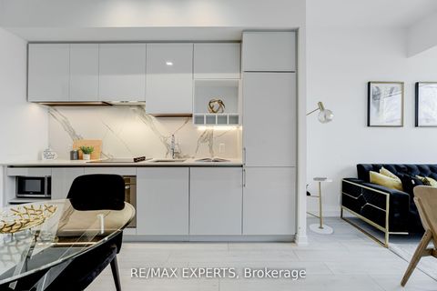 Photo 8 at Th05 - 9 Buttermill Avenue W, Vaughan Corporate Centre, Vaughan