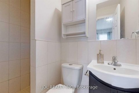 Photo 24 at 216 Mc Caul Street, Chinatown, Toronto