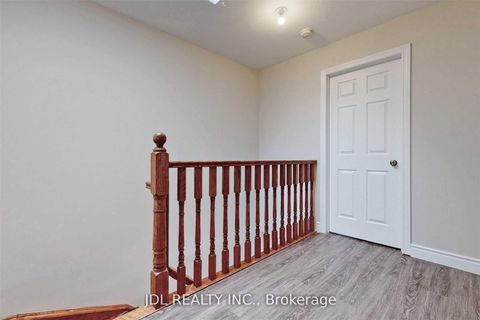 Photo 30 at 216 Mc Caul Street, Chinatown, Toronto