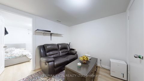 Photo 33 at 19 Clancy Drive, Don Valley Village, Toronto