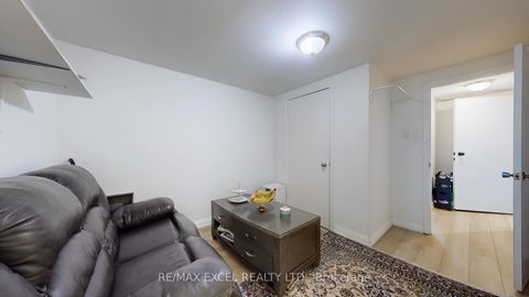 Photo 34 at 19 Clancy Drive, Don Valley Village, Toronto