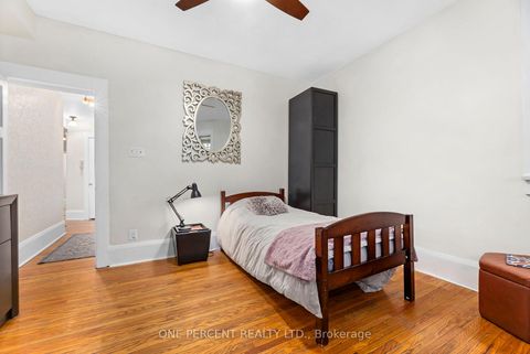 Photo 6 at 2 - 68 Kendal Avenue, Annex, Toronto