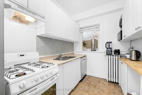 Photo 14 at 2 - 68 Kendal Avenue, Annex, Toronto