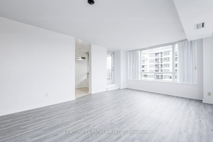 Photo 16 at 1701 - 8 Rean Drive, Bayview Village, Toronto