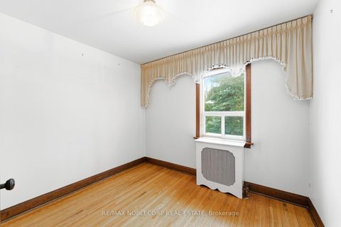 Photo 30 at 51 Glenavy Avenue, York Mills, Toronto