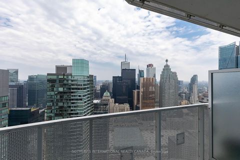 Photo 2 at 6003 - 100 Harbour Street, Waterfront Communities C1, Toronto