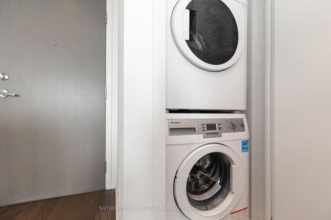 Photo 19 at 6003 - 100 Harbour Street, Waterfront Communities C1, Toronto