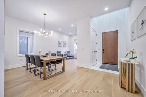 Photo 5 at 38 Uno Drive, Queensway, Toronto