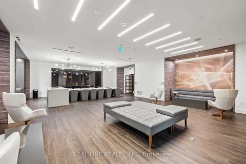 Photo 17 at 4002 - 39 Roehampton Avenue, Mount Pleasant West, Toronto