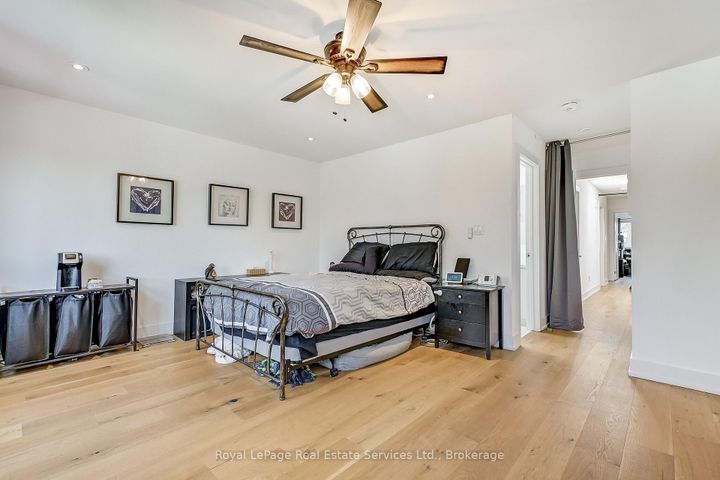 Photo 23 at 176 Leyton Avenue, Oakridge, Toronto