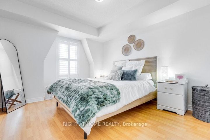 Photo 22 at 331 - 312 John Street, Willowbrook, Markham