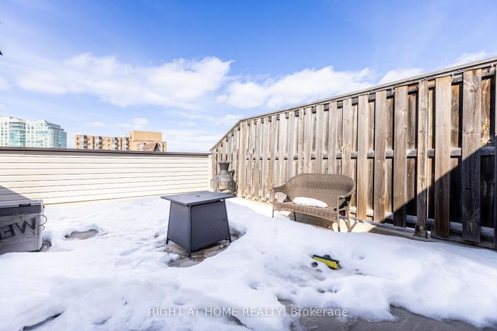 Photo 34 at 331 - 312 John Street, Willowbrook, Markham