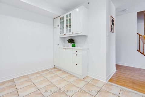 Photo 9 at 331 - 312 John Street, Willowbrook, Markham