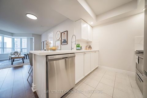 Photo 13 at 1723 - 500 Doris Avenue, Willowdale East, Toronto