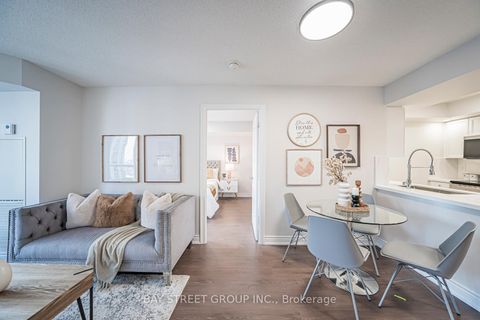 Photo 15 at 1723 - 500 Doris Avenue, Willowdale East, Toronto