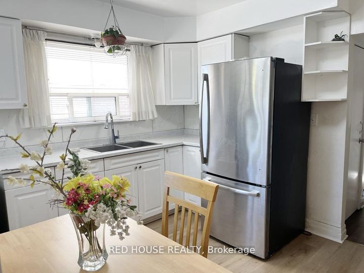 Photo 1 at 40 North Woodrow Boulevard, Birchmount, Toronto