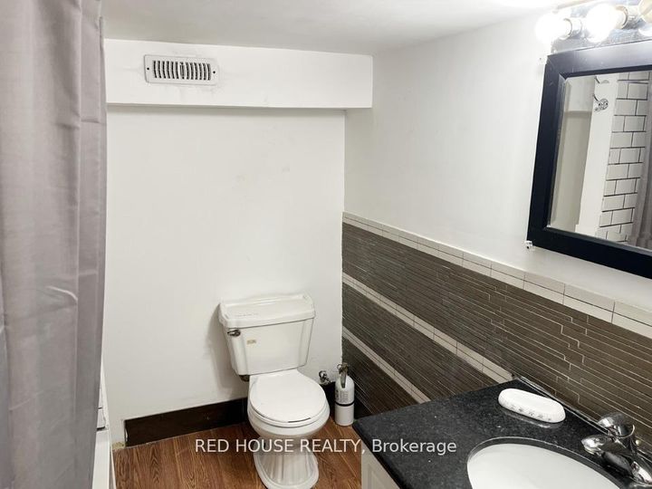 Photo 14 at 40 North Woodrow Boulevard, Birchmount, Toronto