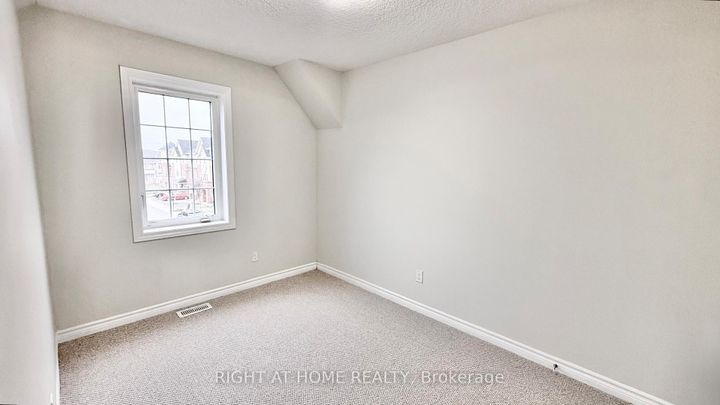 Photo 22 at 87 Mayland Trail, Stoney Creek Mountain, Hamilton