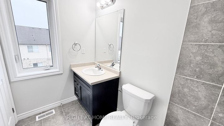 Photo 25 at 87 Mayland Trail, Stoney Creek Mountain, Hamilton