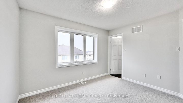 Photo 28 at 87 Mayland Trail, Stoney Creek Mountain, Hamilton