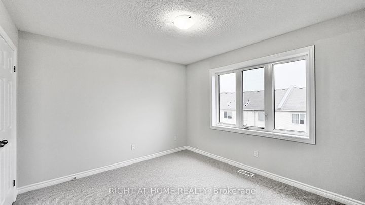 Photo 29 at 87 Mayland Trail, Stoney Creek Mountain, Hamilton