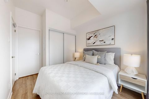 Photo 13 at 411 - 55 Clarington Boulevard, Bowmanville, Clarington