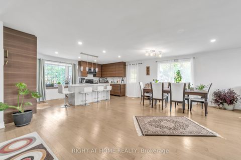 Photo 13 at 22 Hamilton Drive, Leslie Valley, Newmarket