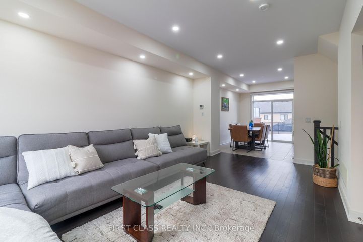 Photo 11 at 433 Veterans Drive, Northwest Brampton, Brampton