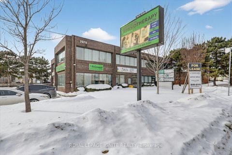 Photo 1 at 101 - 2978 Islington Avenue, Humber Summit, Toronto