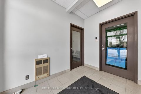 Photo 5 at 101 - 2978 Islington Avenue, Humber Summit, Toronto