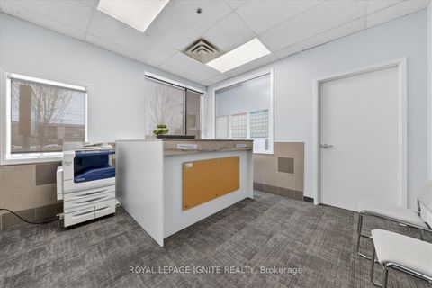 Photo 7 at 101 - 2978 Islington Avenue, Humber Summit, Toronto