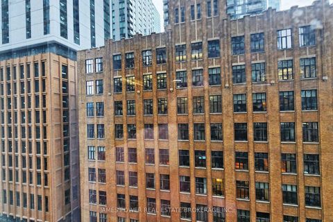 Photo 29 at 709 - 101 Peter Street W, Waterfront Communities C1, Toronto