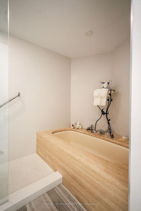 Photo 29 at 603 - 2010 Islington Avenue, The Westway, Toronto